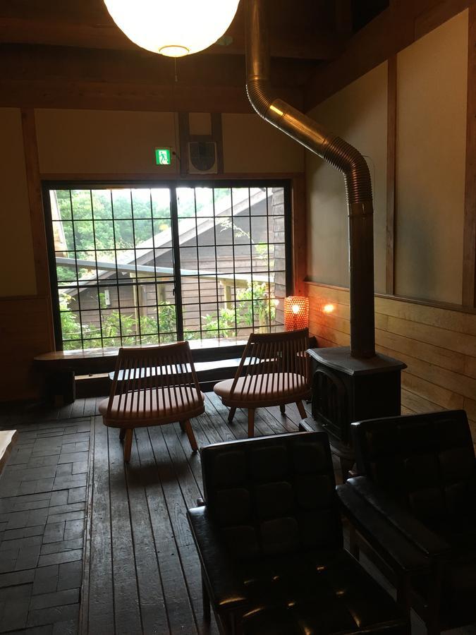 山荘 紗羅樹 Syaranoki Hotel Yufu Exterior photo